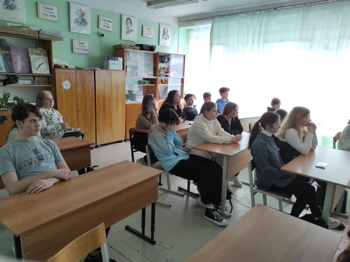 Заседание ученического самоуправления совместно с администрацией школы.